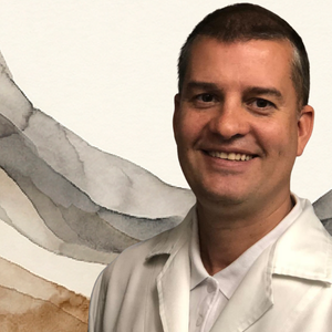 Dr. Claudio Meira